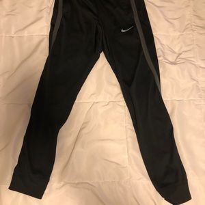 NIKE joggers. Womens Small. Worn Once. EUC